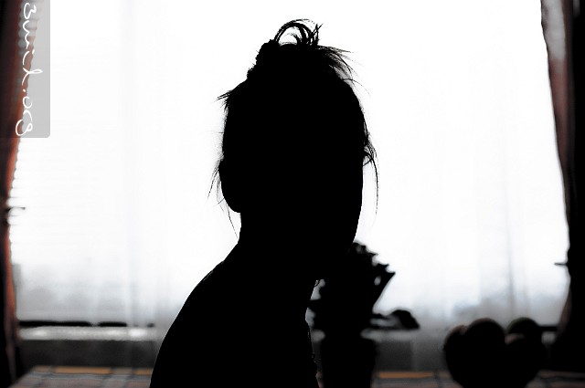 Ola-Skin20110324-113706XF